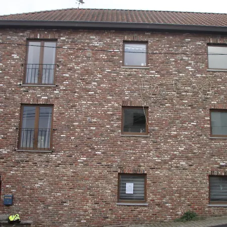 Appartement Courcelles Apartment Courcelles