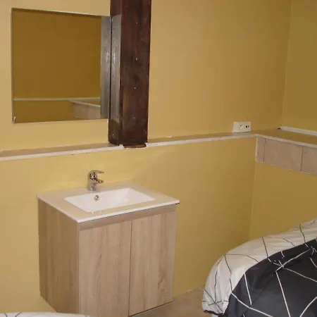 Appartement Courcelles Lägenhet *