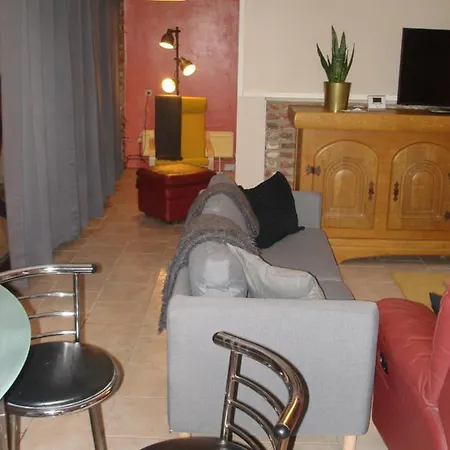 Apartament Appartement Courcelles Courcelles